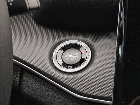 New 2025 Jeep Grand Cherokee Laredo image 16