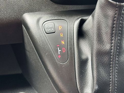 Used 2026 RAM ProMaster 2500 w/ Convenience Group FWD image 25