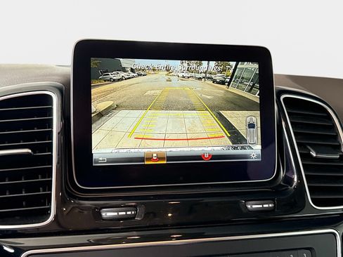 Used 2017 Mercedes-Benz GLE 350 image 25
