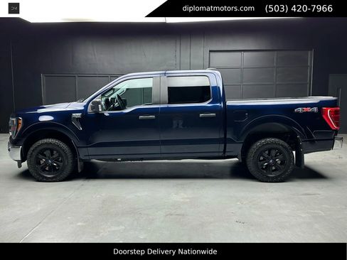 Used 2023 Ford F150 XLT w/ Trailer Tow Package image 3