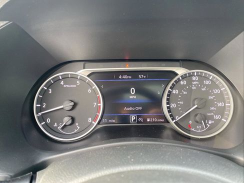 New 2025 Nissan Sentra SR w/ SR Premium Package image 16