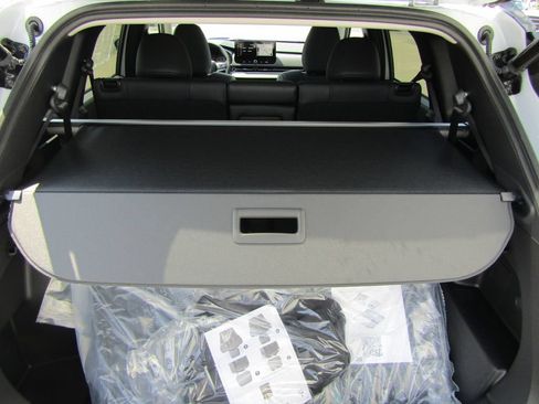 Used 2026 Mitsubishi Outlander AWD image 34