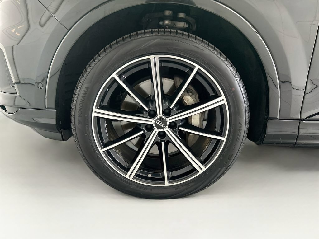 Used 2023 Audi Q7 3.0T Premium Plus AWD/4WD image 29