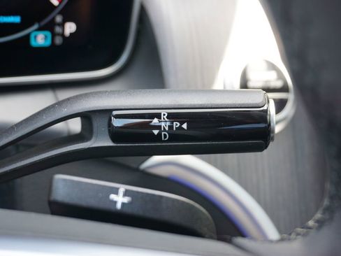 Certified 2025 Mercedes-Benz GLC 300 4MATIC image 29