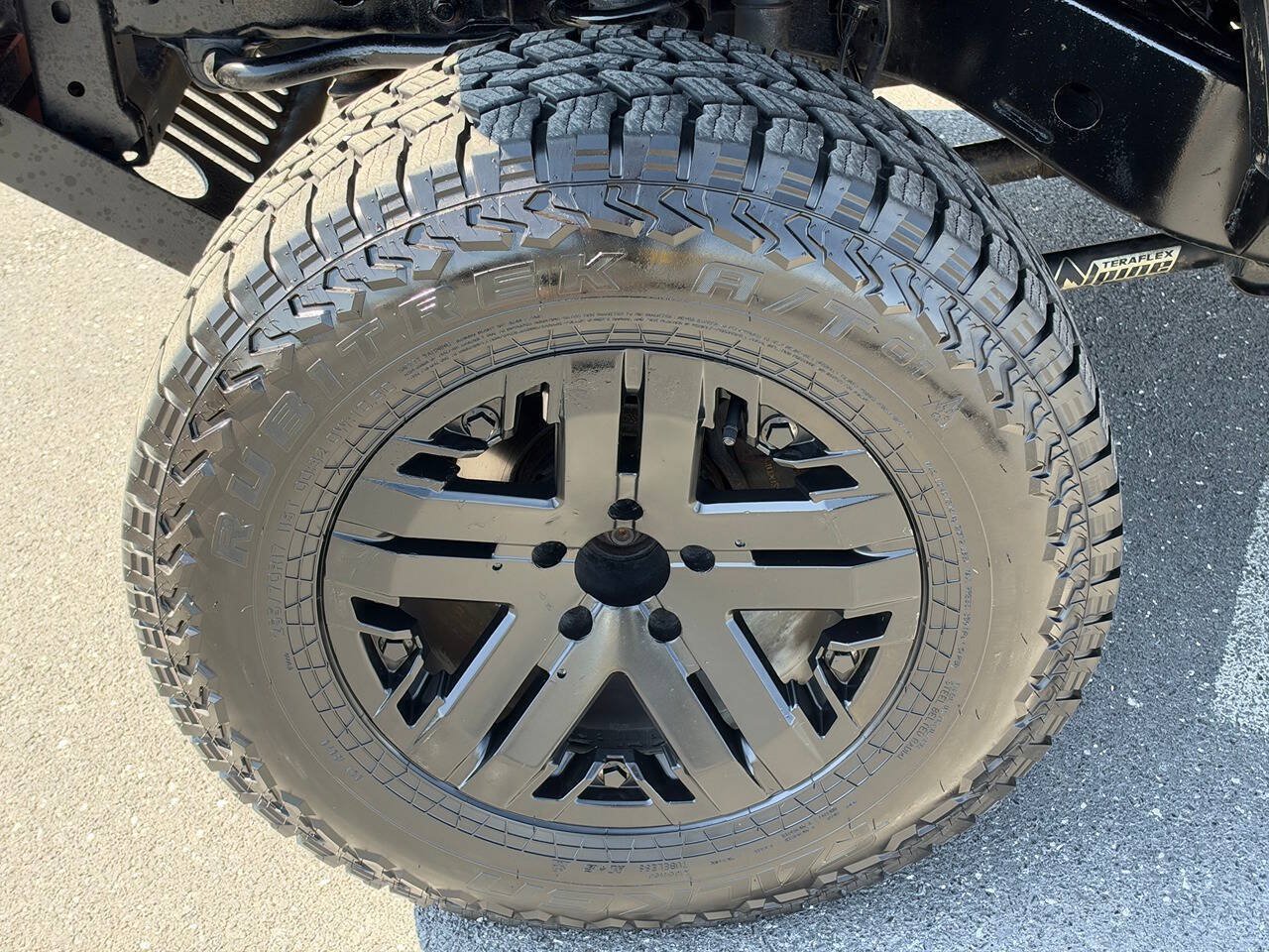 Used 2011 Jeep Wrangler Sport AWD/4WD image 36