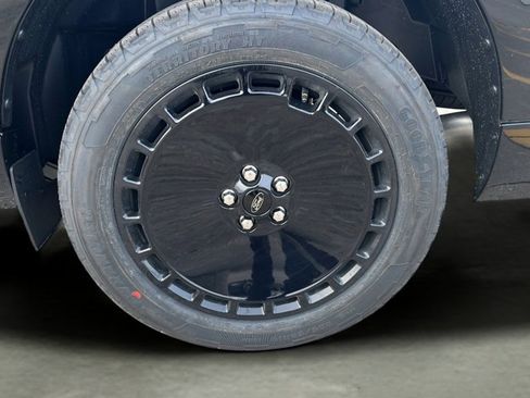 New 2026 Ford Maverick Lobo AWD/4WD image 21