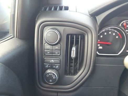 Used 2021 Chevrolet Silverado 1500 Custom Trail Boss w/ Safety Confidence Package image 16