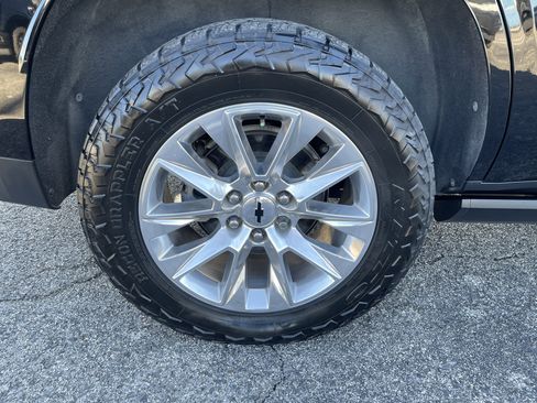 Used 2022 Chevrolet Tahoe Premier image 10