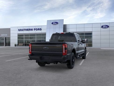 New 2026 Ford F250 Lariat w/ Black Appearance Package AWD/4WD image 9