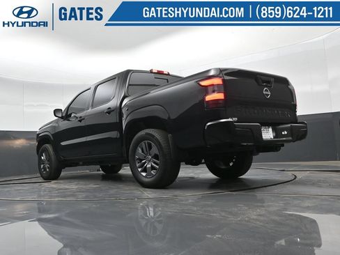 Used 2025 Nissan Frontier SV w/ SV Convenience Package AWD/4WD image 40