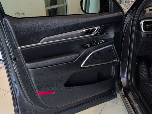 Used 2025 Kia Telluride SX Prestige X-Line AWD/4WD image 8