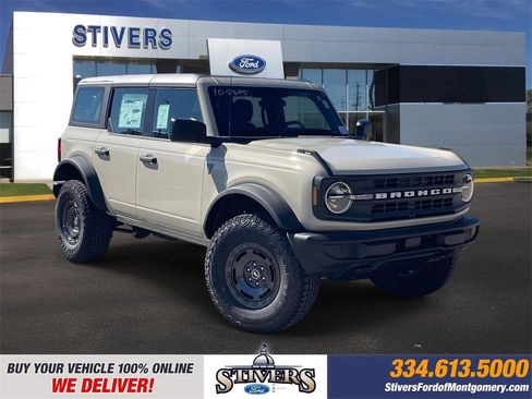 New 2025 Ford Bronco 4-Door w/ Sasquatch Package image 1