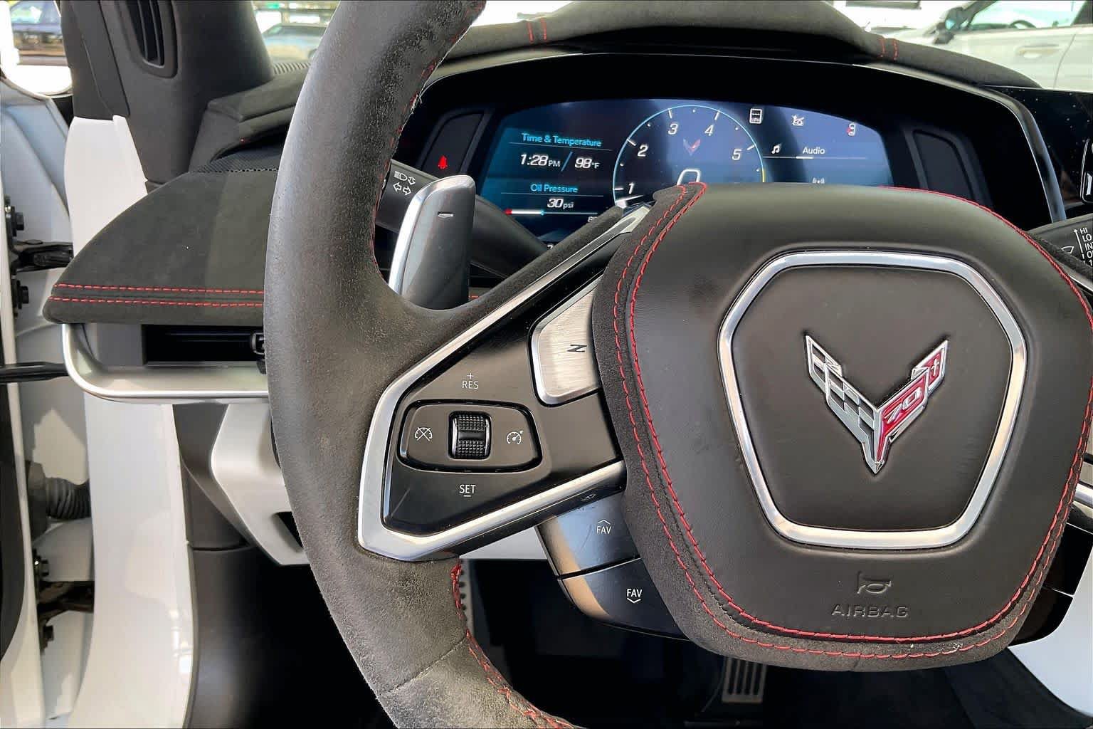 Used 2023 Chevrolet Corvette Stingray Premium Conv w/ Z51 Performance Package RWD image 21