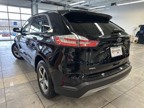 Used 2024 Ford Edge SEL w/ Convenience Package image 15