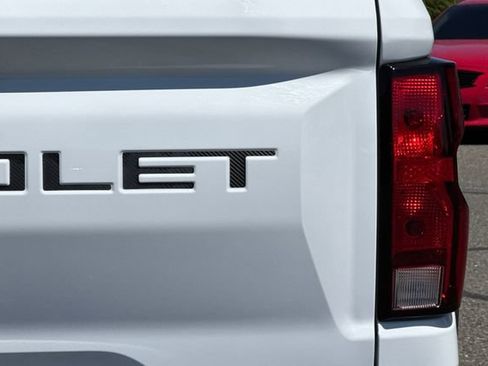 Used 2025 Chevrolet Colorado Trail Boss AWD/4WD image 49