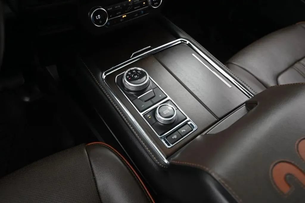 Used 2020 Ford Expedition King Ranch AWD/4WD image 21