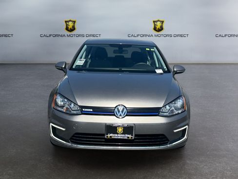 Used 2016 Volkswagen e-Golf SE w/ DC Fast Charging Package FWD image 8