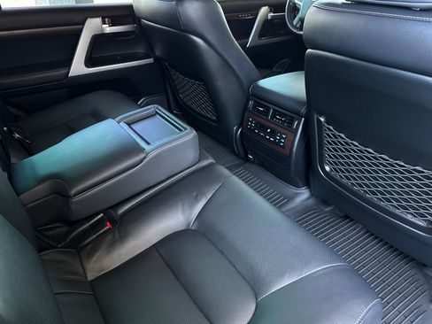 Used 2020 Toyota Land Cruiser Heritage Edition AWD/4WD image 37
