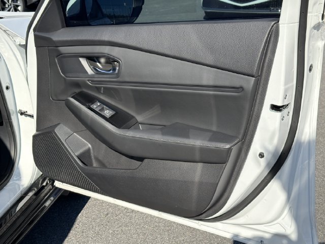 Used 2023 Honda Accord Touring image 16