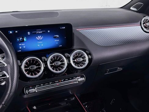 Certified 2025 Mercedes-Benz GLA 35 AMG 4MATIC image 21