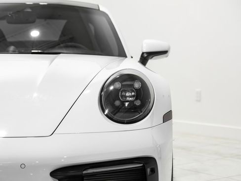 Used 2022 Porsche 911 Carrera 4 GTS AWD/4WD image 37