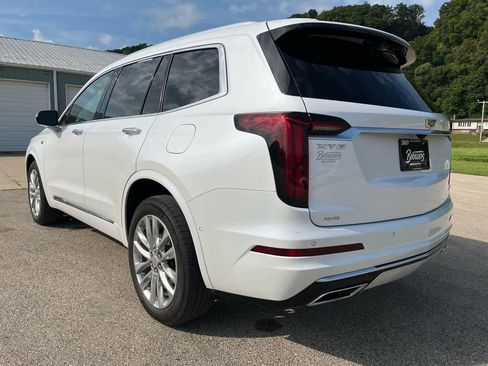 Used 2023 Cadillac XT6 Premium Luxury w/ Technology Package image 8