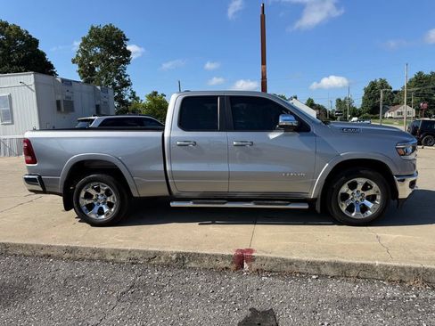Used 2019 RAM 1500 Laramie AWD/4WD image 5