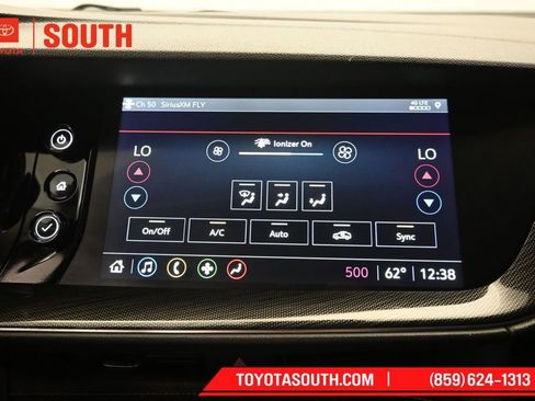 Used 2021 Buick Envision Essence w/ Sport Touring Package AWD/4WD image 15
