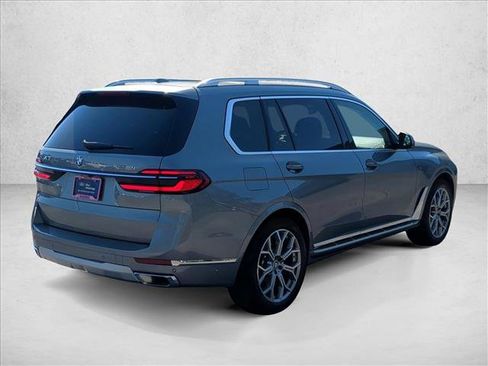 Used 2024 BMW X7 xDrive40i AWD/4WD image 5