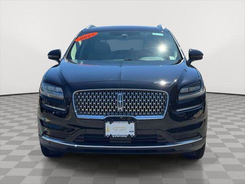 Used 2023 Lincoln Nautilus Reserve image 2