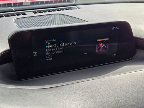 Used 2022 MAZDA MAZDA3 s image 26