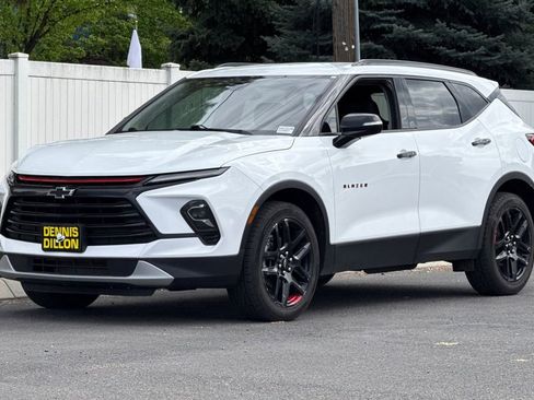 Used 2023 Chevrolet Blazer LT AWD/4WD image 8