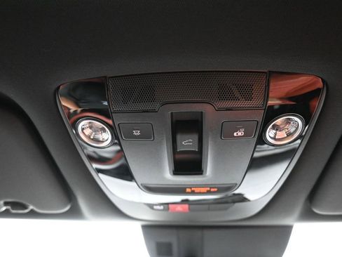 New 2026 Kia Sportage SX FWD image 17
