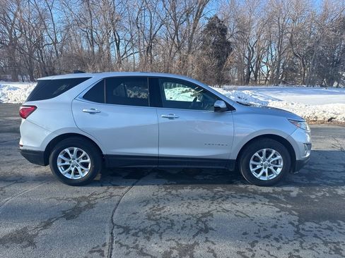 Used 2018 Chevrolet Equinox LT image 7