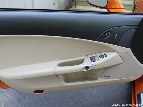 Used 2007 Chevrolet Corvette Convertible w/ Preferred Equipment Group RWD image 38