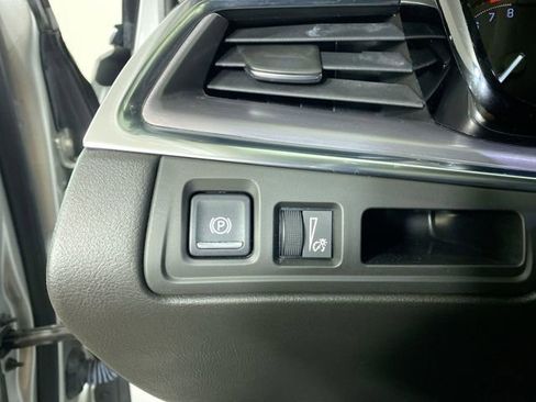 Used 2018 Cadillac XT5 Premium Luxury image 13