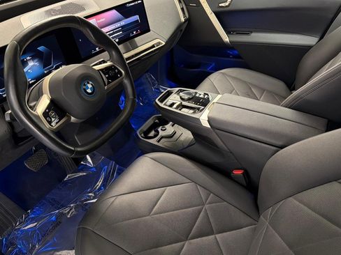 Certified 2023 BMW iX xDrive50 w/ Convenience Package image 4