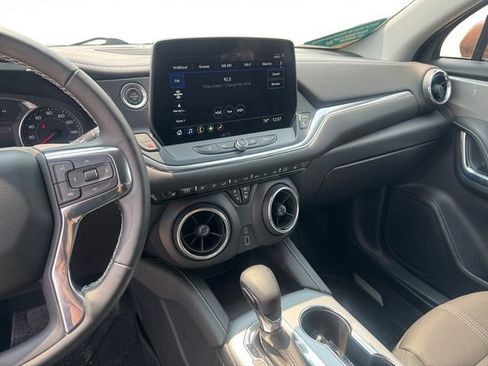 Used 2023 Chevrolet Blazer LT AWD/4WD image 15