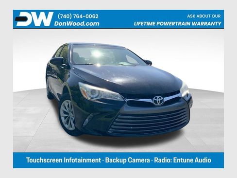 Used 2017 Toyota Camry LE FWD image 1