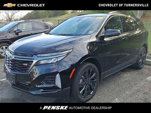 Used 2023 Chevrolet Equinox RS image 1