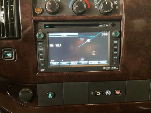 Used 2014 GMC Savana 1500 RWD image 21