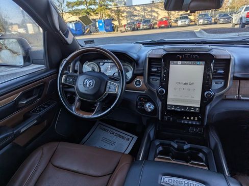 Used 2022 RAM 1500 Limited image 11