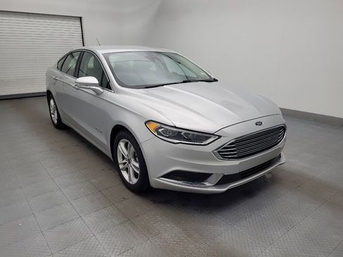 Used 2018 Ford Fusion SE w/ Equipment Group 602A image 13