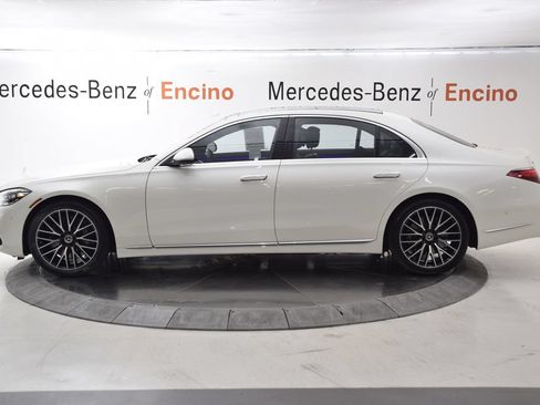 Used 2022 Mercedes-Benz S 580 4MATIC Sedan image 4