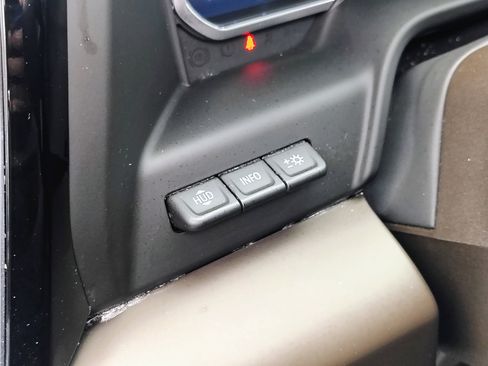 Used 2025 GMC Sierra 2500 Denali w/ Denali Reserve Package image 60