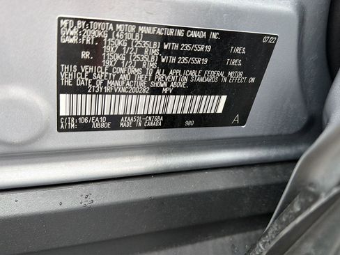 Used 2022 Toyota RAV4 Limited FWD image 44