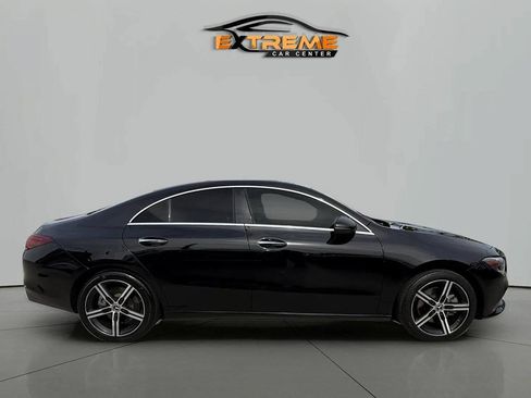 Used 2021 Mercedes-Benz CLA 250 4MATIC w/ Premium Package image 7