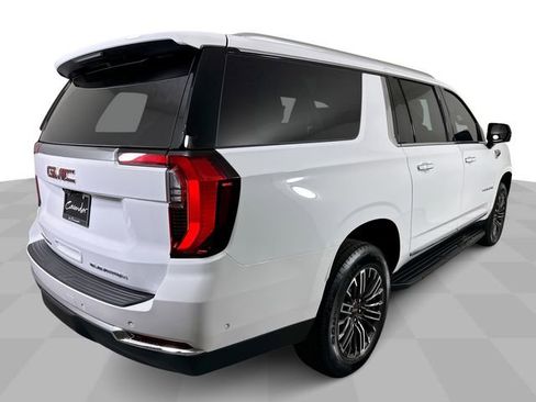 New 2026 GMC Yukon XL Elevation w/ Elevation Premium Package image 8