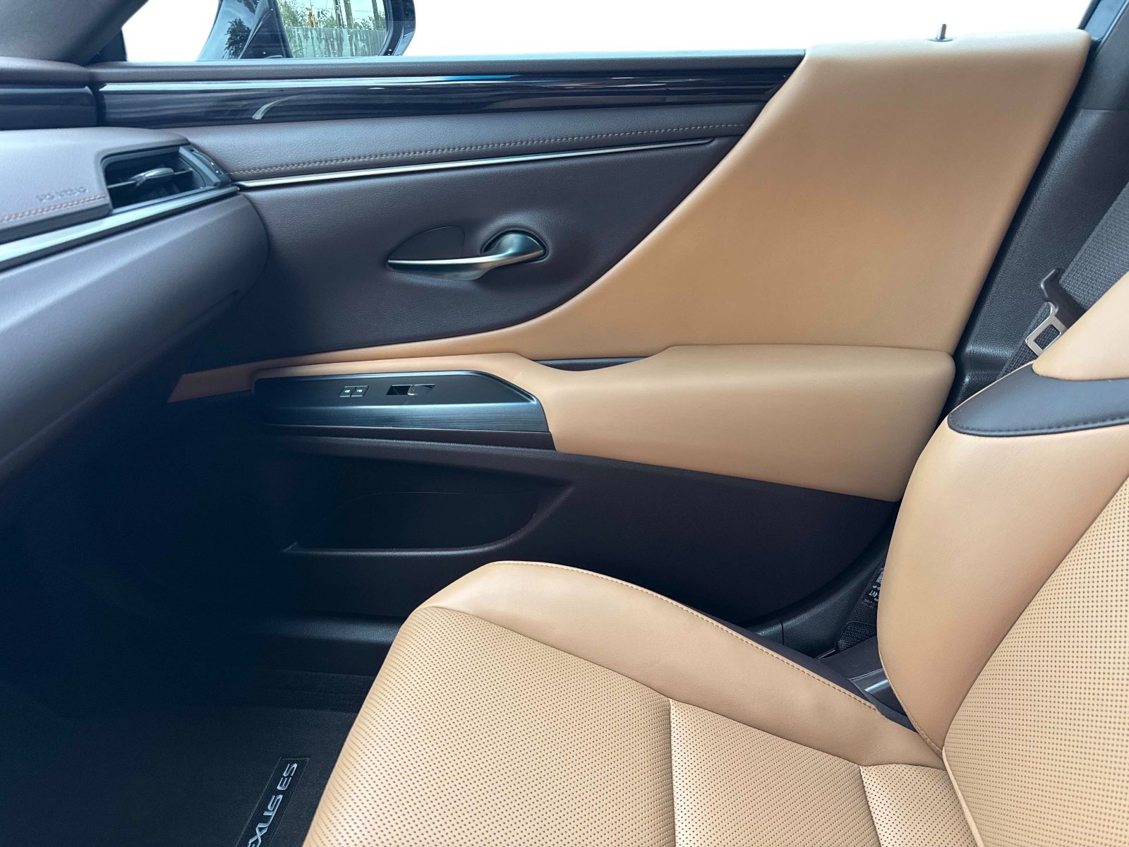 Used 2021 Lexus ES 350 w/ Premium Package FWD image 22