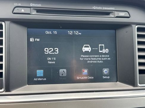 Used 2016 Hyundai Sonata Sport w/ Option Group 02 image 9